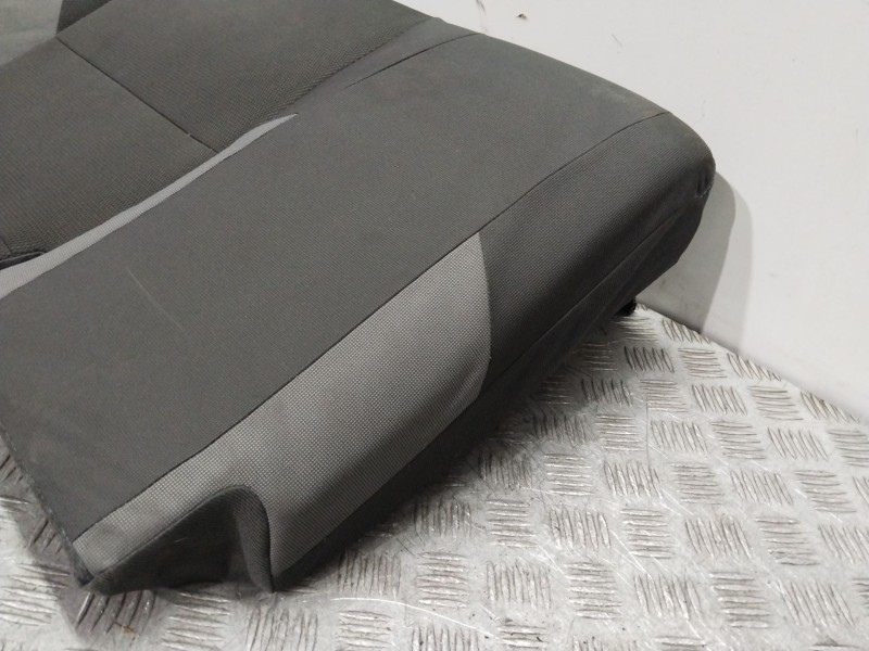 Recambio de asiento trasero izquierdo para ford focus iii 1.6 tdci referencia OEM IAM   
