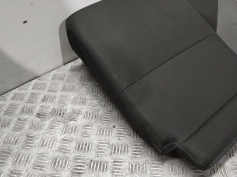 Recambio de asiento trasero derecho para ford focus iii 1.6 tdci referencia OEM IAM   