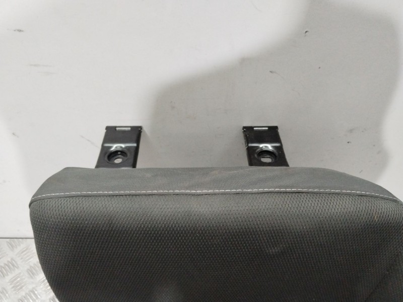 Recambio de asiento trasero derecho para ford focus iii 1.6 tdci referencia OEM IAM   