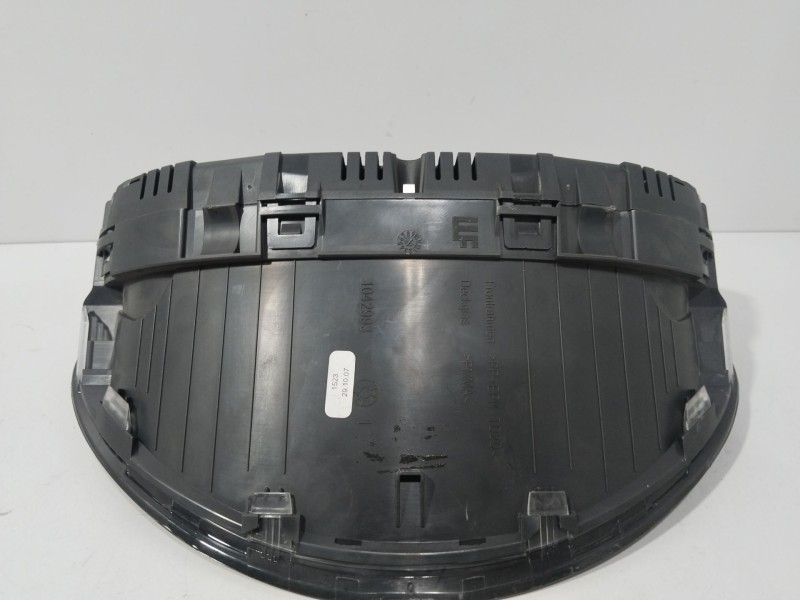 Recambio de cuadro instrumentos para mercedes-benz viano (w639) cdi 3.0 (639.811, 639.813, 639.815) referencia OEM IAM A63944643