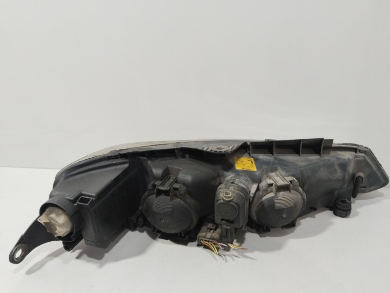 Recambio de faro izquierdo para peugeot 406 (8b) 2.2 hdi referencia OEM IAM 0301175001  