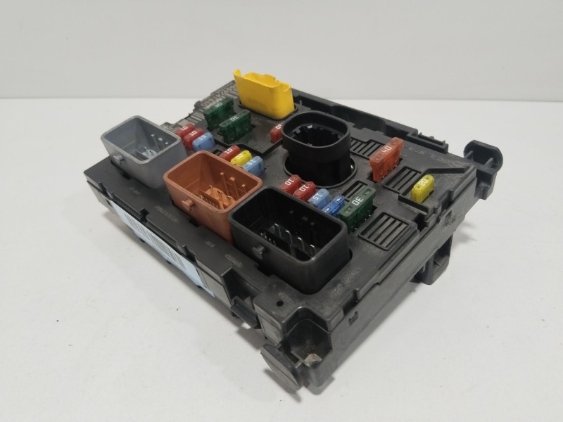 Recambio de caja reles / fusibles para peugeot 307 sw (3h) 1.6 16v referencia OEM IAM 9659741880  