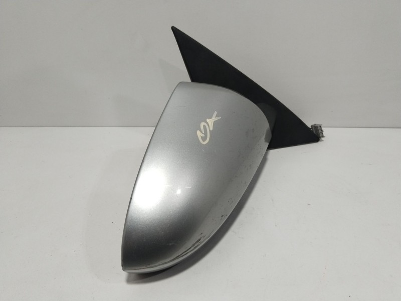 Recambio de retrovisor derecho para nissan primera (p12) 1.8 referencia OEM IAM 96301AU422  