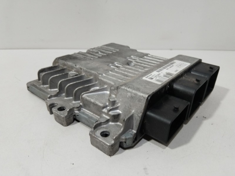 Recambio de centralita motor uce para ford focus iii 1.6 tdci referencia OEM IAM S180133005E  