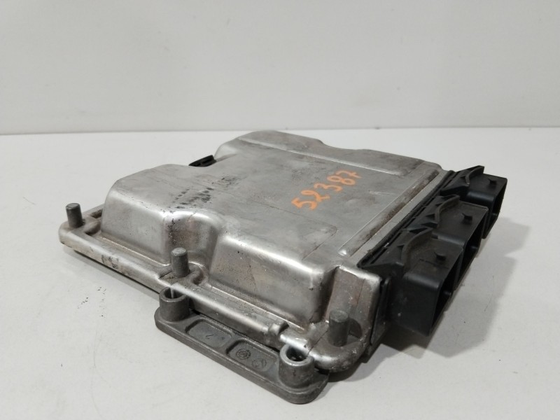 Recambio de centralita motor uce para citroën xsara picasso (n68) 2.0 hdi referencia OEM IAM 0281011084  