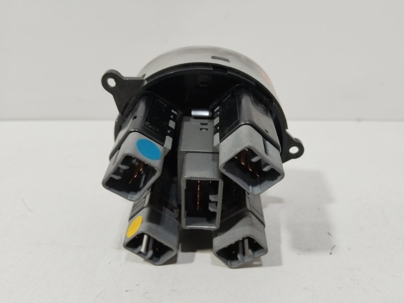 Recambio de warning para ssangyong kyron 2.0 xdi referencia OEM IAM 201003404  