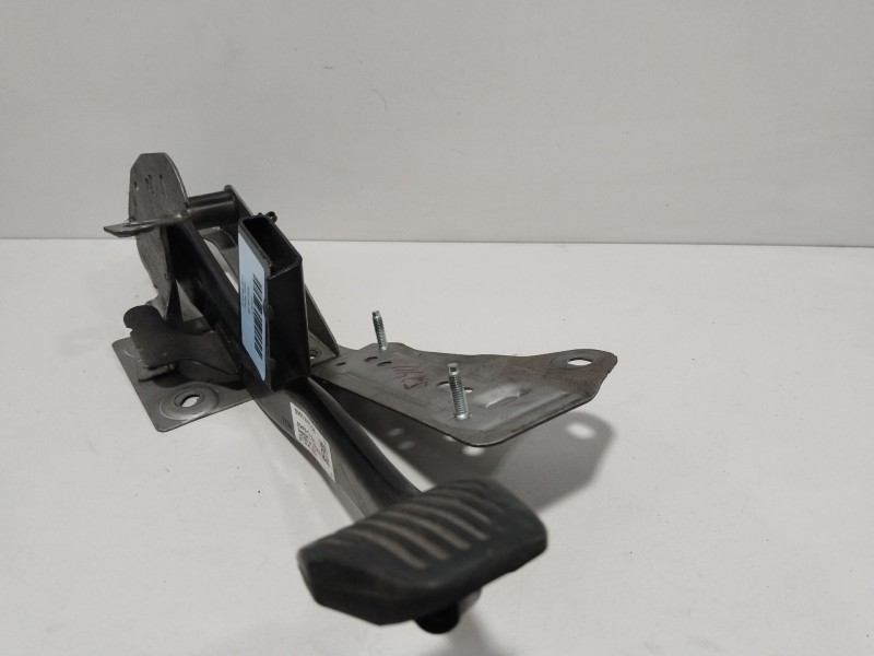 Recambio de pedal freno para ford focus iii 1.6 tdci referencia OEM IAM BV612467GB  