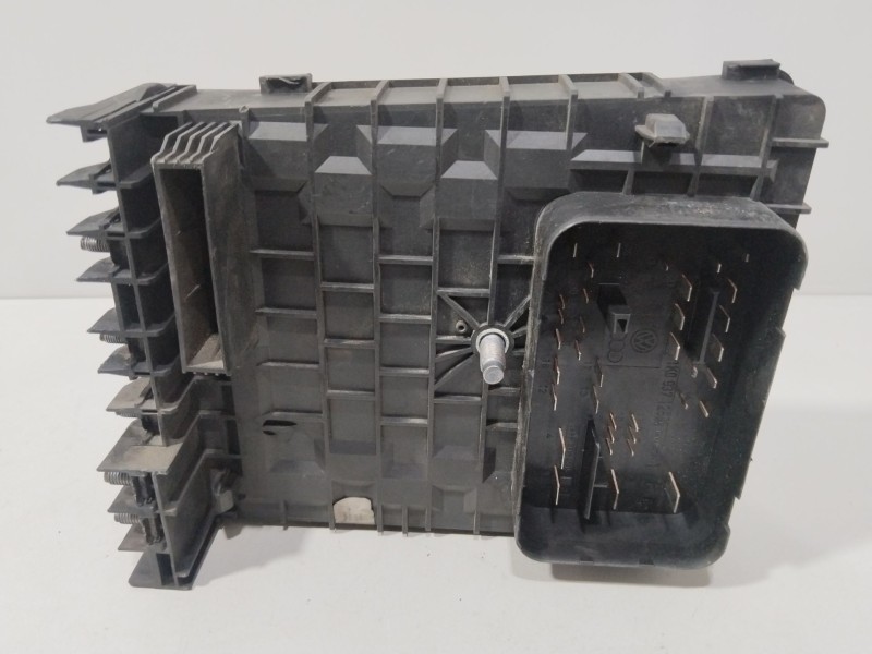 Recambio de caja reles / fusibles para volkswagen golf v (1k1) 2.0 tdi 16v referencia OEM IAM 1K0937125A  