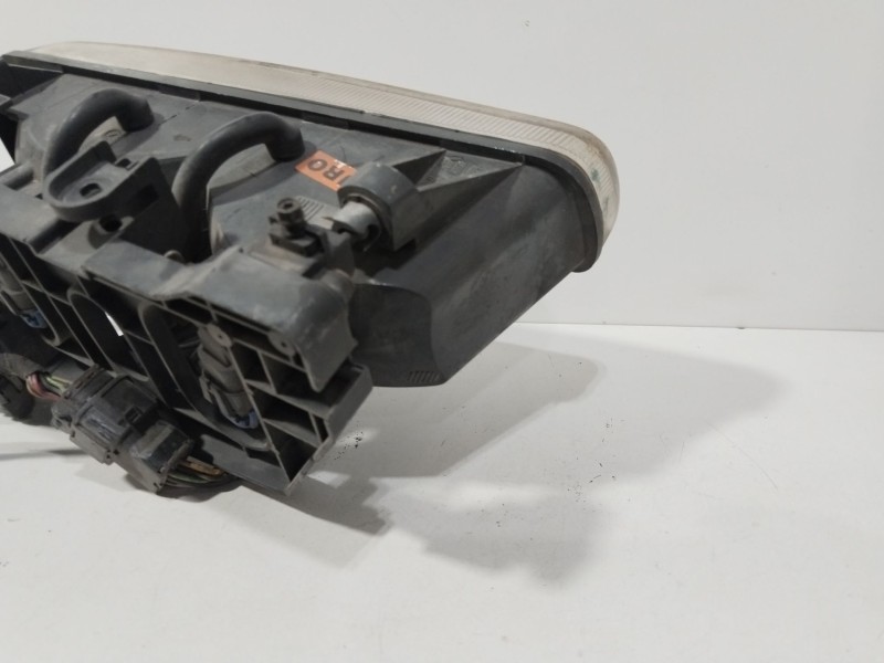 Recambio de faro izquierdo para chrysler vision (lh) 3.5 referencia OEM IAM 4746437  