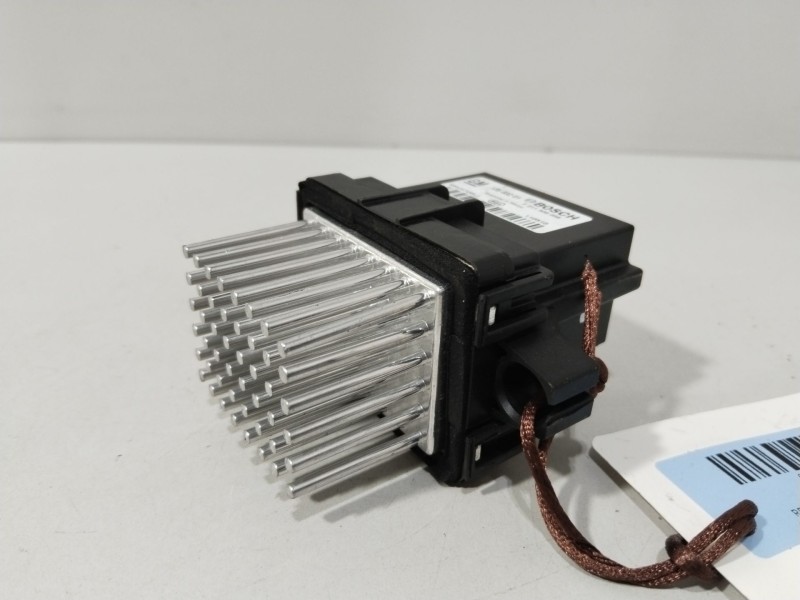 Recambio de resistencia calefaccion para opel insignia a sedán (g09) 2.0 cdti (69) referencia OEM IAM 13503201  