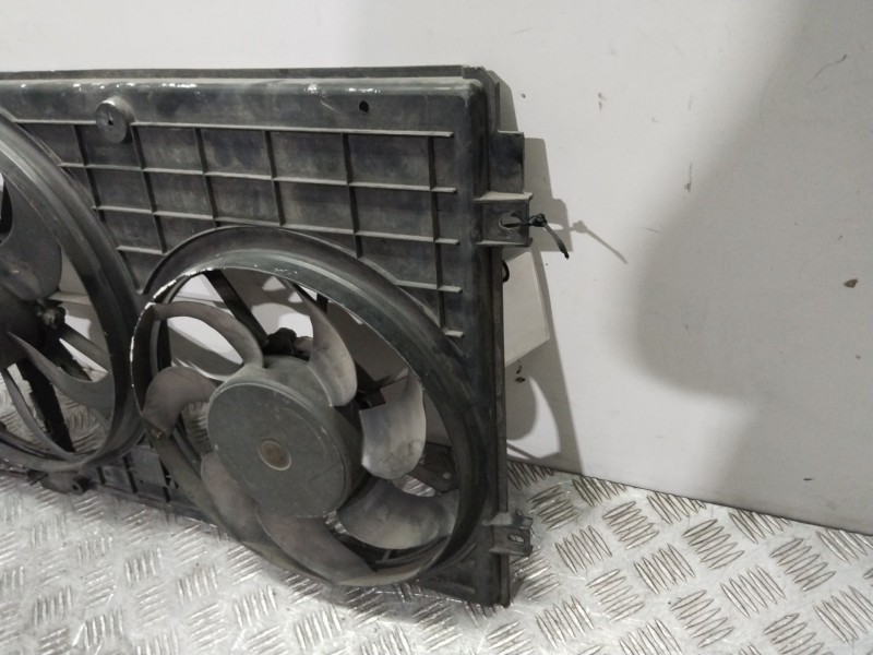 Recambio de electroventilador para seat leon (1p1) 1.9 tdi referencia OEM IAM 1K0121207T  