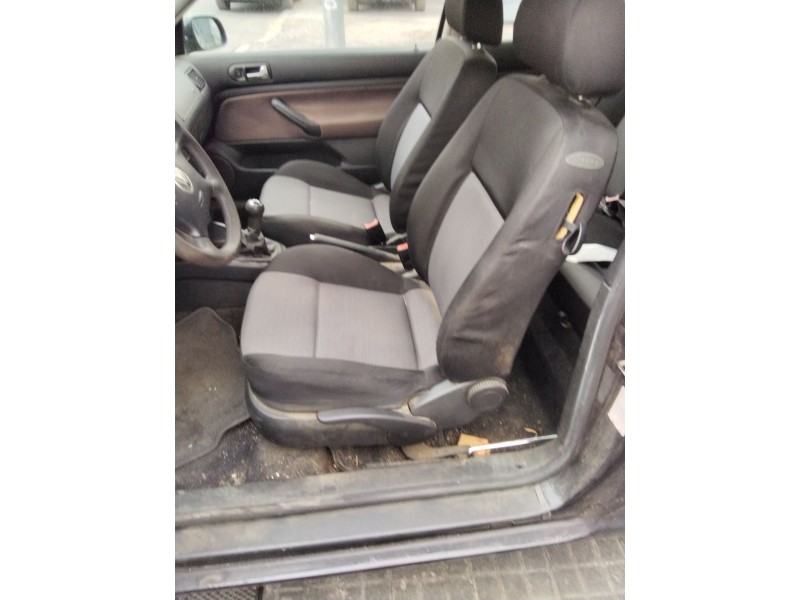 volkswagen golf iv variant (1j5) del año 2003