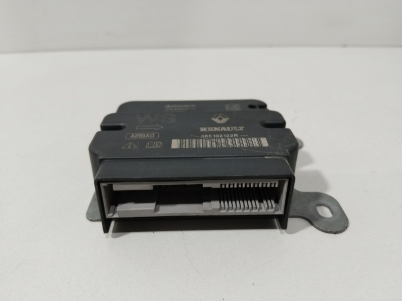 Recambio de centralita airbag para dacia sandero ambiance referencia OEM IAM 985102122R  A2C85839702