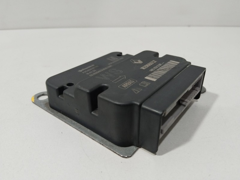 Recambio de centralita airbag para dacia sandero ambiance referencia OEM IAM 985102122R  A2C85839702