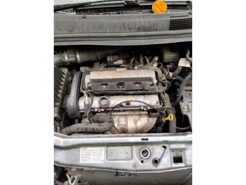 opel zafira a monospace (t98) del año 2003