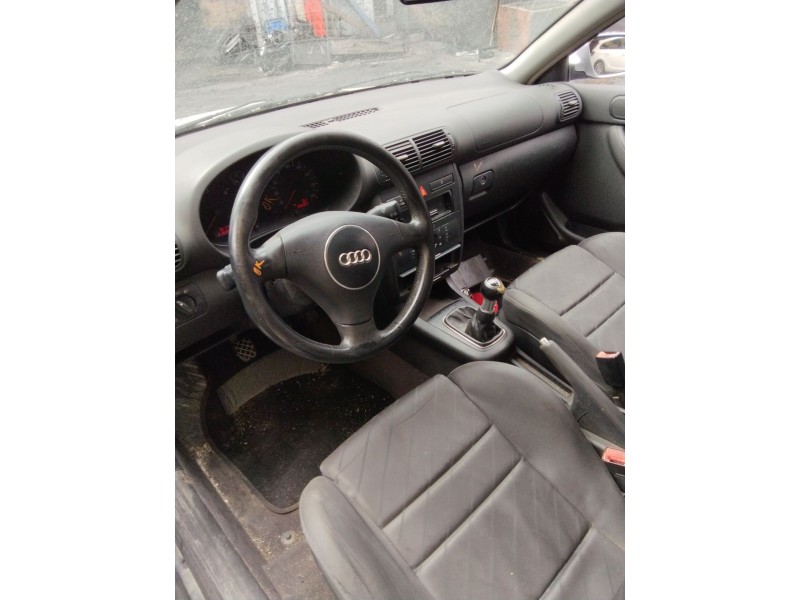 audi a3 (8l1) del año 2002