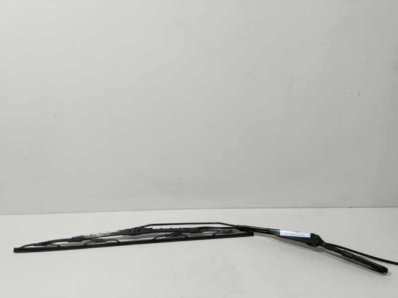 Recambio de brazo limpia delantero derecho para nissan interstar furgoneta (x70) dci 120 referencia OEM IAM 8200072778  