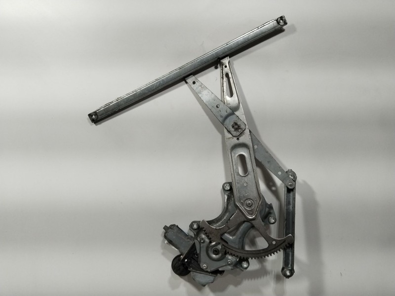 Recambio de elevalunas trasero izquierdo para toyota prius (_w3_) 1.8 hybrid (zvw3_) referencia OEM IAM 6980332050  8572047130