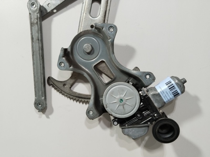 Recambio de elevalunas trasero izquierdo para toyota prius (_w3_) 1.8 hybrid (zvw3_) referencia OEM IAM 6980332050  8572047130