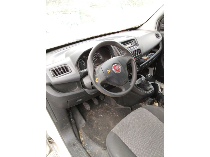 fiat doblo autobús (263_) del año 2010