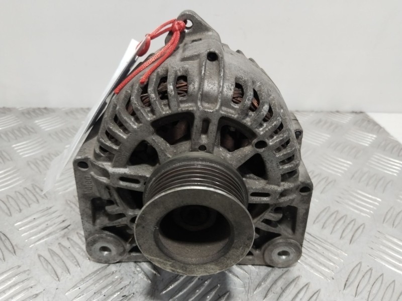 Recambio de alternador para renault grand scénic ii (jm0/1_) 1.6 referencia OEM IAM 8200667619  
