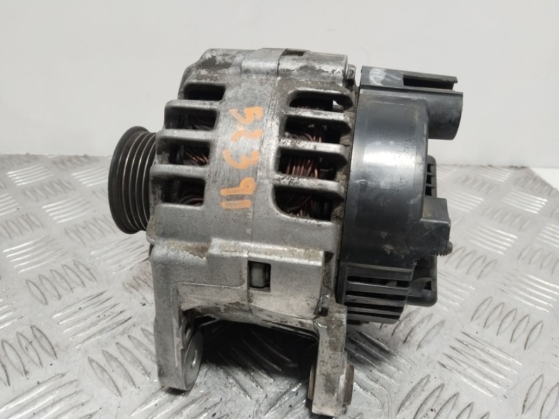 Recambio de alternador para volkswagen polo iv (9n_, 9a_) 1.2 12v referencia OEM IAM 06B903018TX  