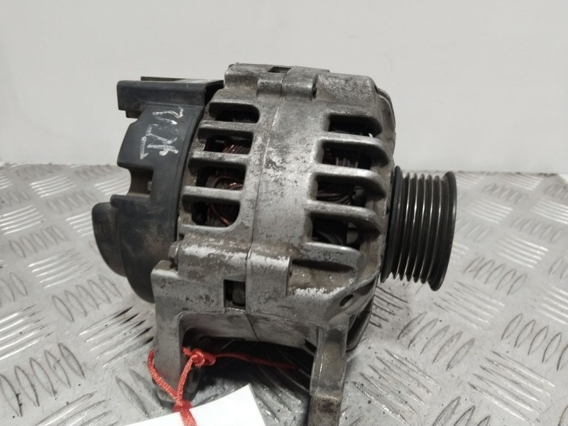 Recambio de alternador para volkswagen polo iv (9n_, 9a_) 1.2 12v referencia OEM IAM 06B903018TX  