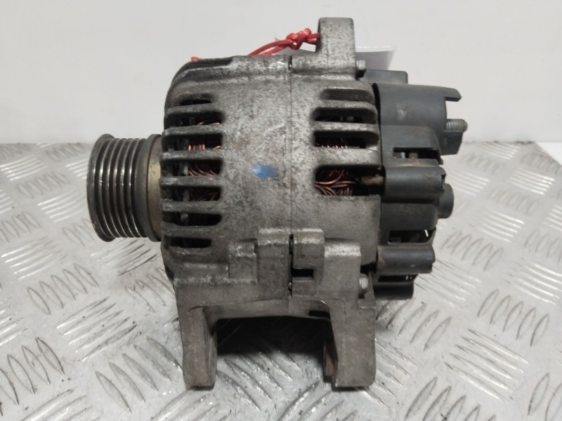Recambio de alternador para renault grand scénic ii (jm0/1_) 1.6 referencia OEM IAM 2543439B  
