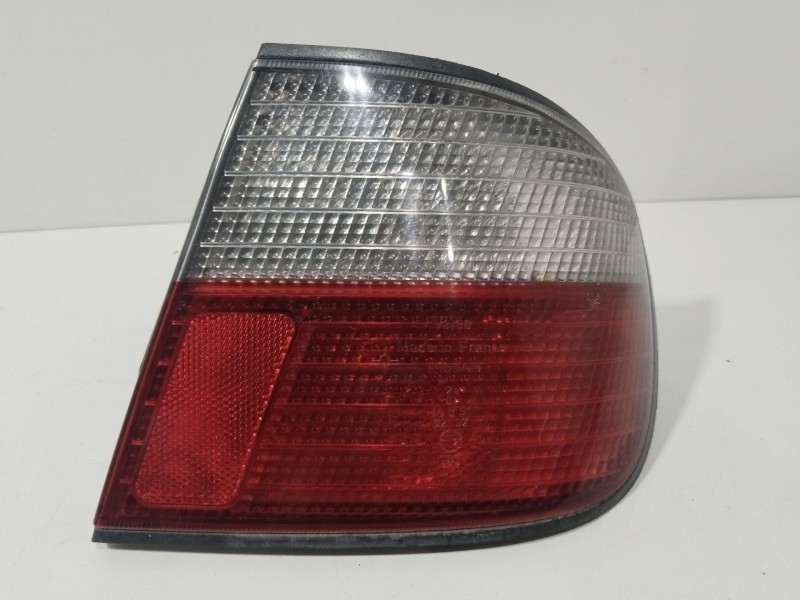 Recambio de piloto trasero derecho para nissan primera (p11) 2.0 td referencia OEM IAM 23190202  