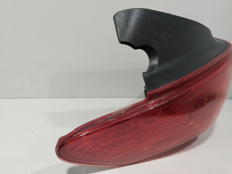 Recambio de piloto trasero izquierdo para peugeot 308 i (4a_, 4c_) 1.6 hdi referencia OEM IAM 6350CV  