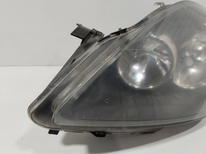 Recambio de faro izquierdo para opel zafira b cosmo referencia OEM IAM 93192443  