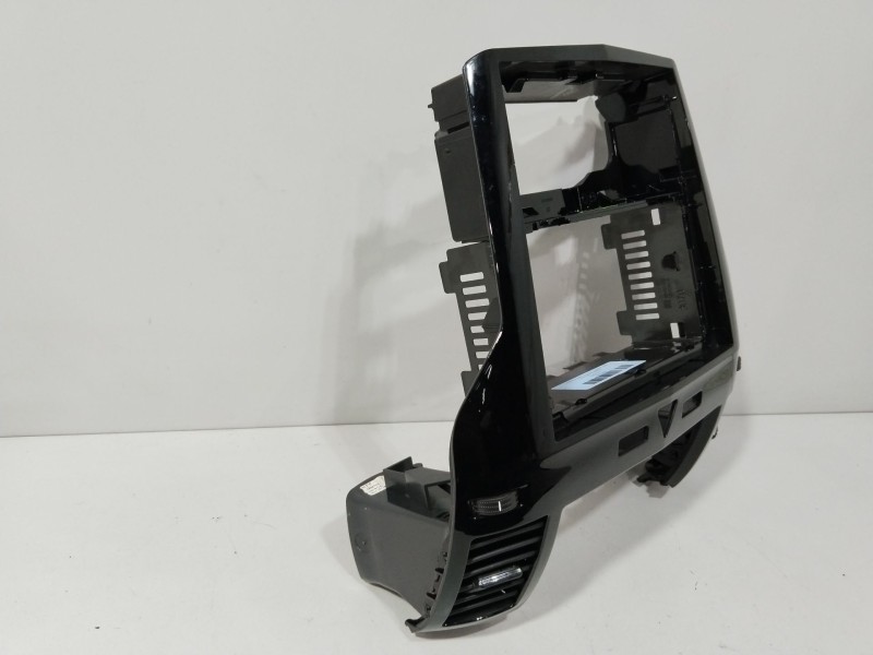 Recambio de consola central para opel zafira / zafira family b (a05) 1.9 cdti (m75) referencia OEM IAM 13162556  