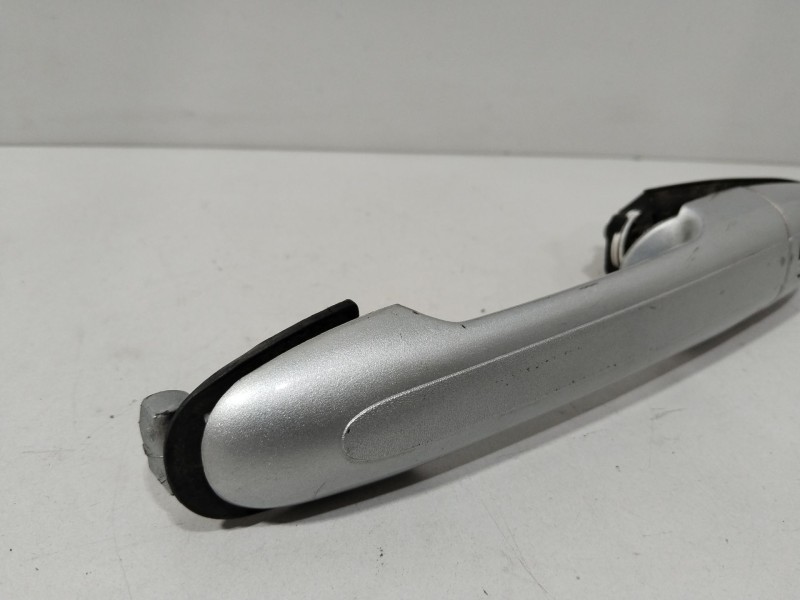 Recambio de maneta exterior delantera derecha para mercedes-benz viano (w639) cdi 3.0 (639.811, 639.813, 639.815) referencia OEM