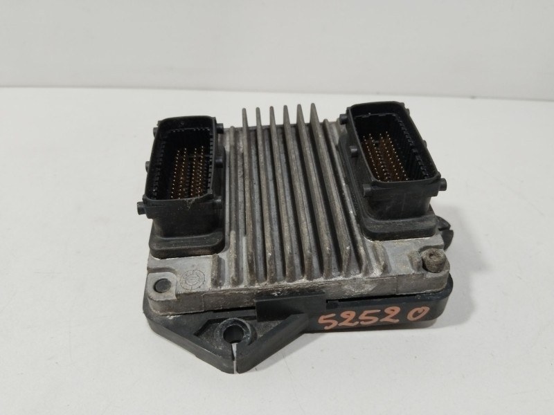 Recambio de centralita motor uce para daewoo kalos sedán (klas) 1.4 referencia OEM IAM M03CD0XAAS2289  