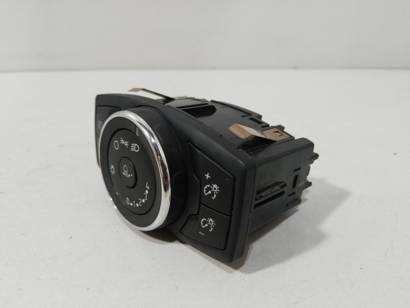 Recambio de mando luces para ford transit connect monospace 1.5 tdci referencia OEM IAM 10140017  