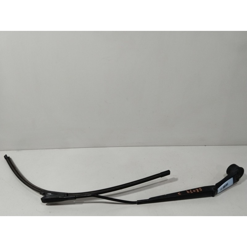 Recambio de brazo limpia delantero izquierdo para ford transit connect monospace 1.5 tdci referencia OEM IAM W000041503  