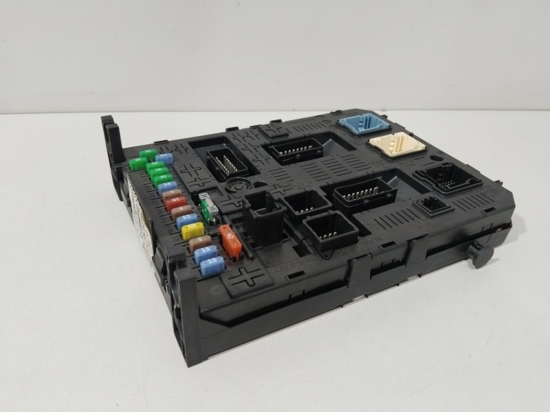 Recambio de centralita bsi para peugeot 407 (6d_) 2.0 hdi (6drhrh) referencia OEM IAM 9664059080  