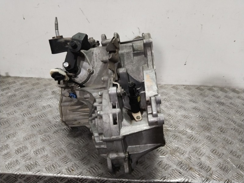 Recambio de caja cambios para chevrolet lacetti (j200) 2.0 d referencia OEM IAM 96420073  BF023326
