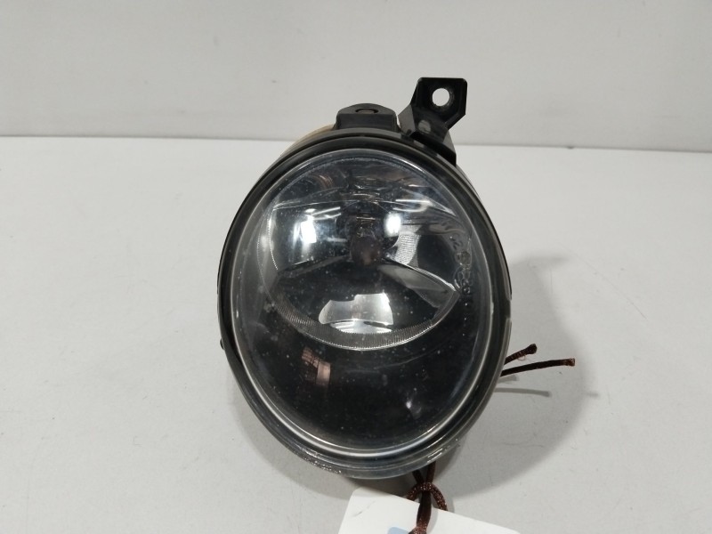 Recambio de faro antiniebla derecho para volkswagen scirocco iii (137, 138) 1.4 tsi referencia OEM IAM 1T0941700D  