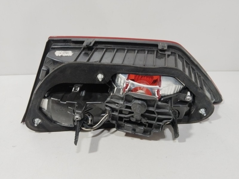 Recambio de piloto porton trasero izquierdo para seat leon (5f1) 1.4 tgi referencia OEM IAM 5F9945093D  