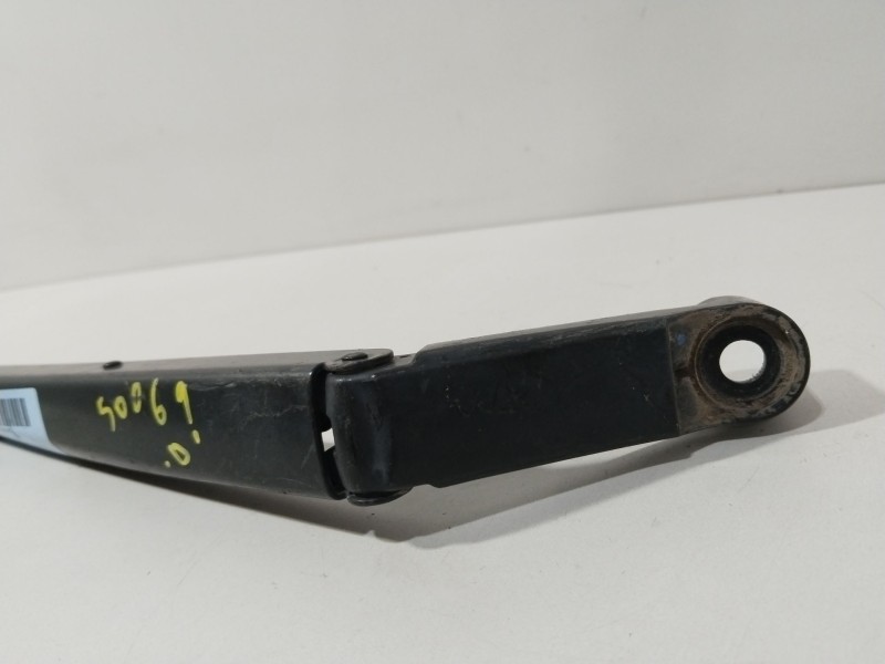 Recambio de brazo limpia delantero derecho para toyota auris (_e18_) 1.8 hybrid (zwe186_) referencia OEM IAM   