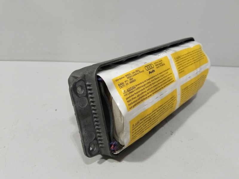 Recambio de airbag delantero derecho para audi a3 (8p) 3.2 ambition quattro referencia OEM IAM 8P0880202E  
