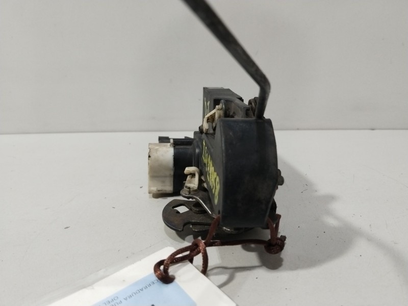 Recambio de cerradura puerta delantera izquierda para opel frontera b basis referencia OEM IAM 16637561  