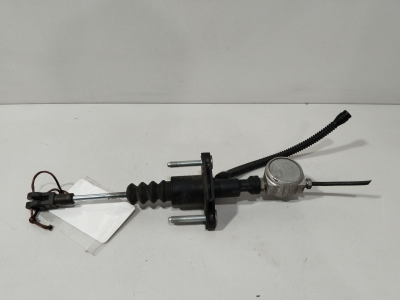 Recambio de bombin embrague para opel astra gtc energy referencia OEM IAM 90523769  