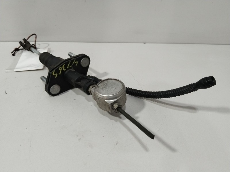 Recambio de bombin embrague para opel astra gtc energy referencia OEM IAM 90523769  