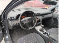 mercedes-benz clase c coupé (cl203) del año 2002 2