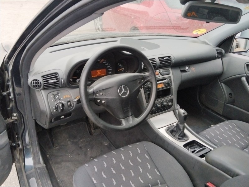 mercedes-benz clase c coupé (cl203) del año 2002