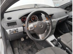 opel astra h gtc (a04) del año 2008 2