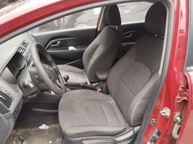 kia rio iii (ub) del año 2016