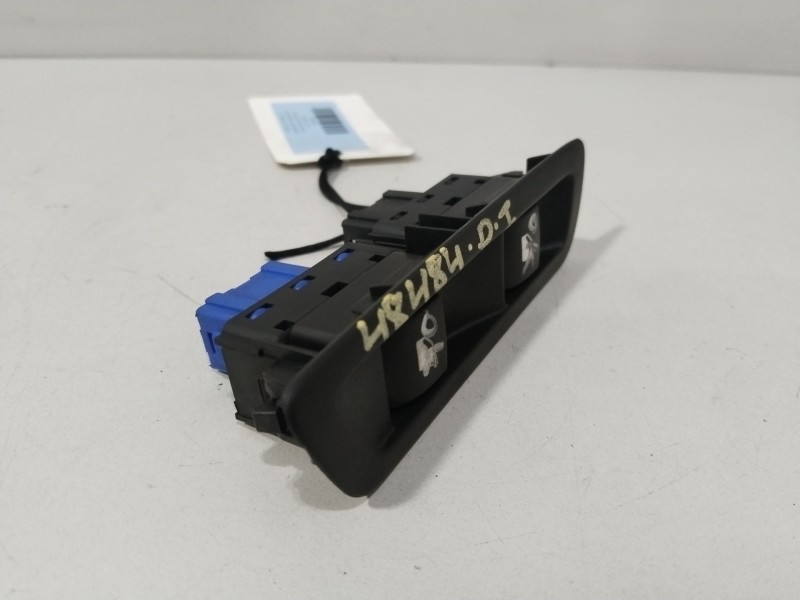 Recambio de mando elevalunas delantero izquierdo para citroën c-elysée shine referencia OEM IAM 900511201  